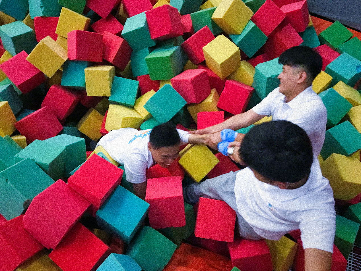 亚洲AV午夜成人片精品网站