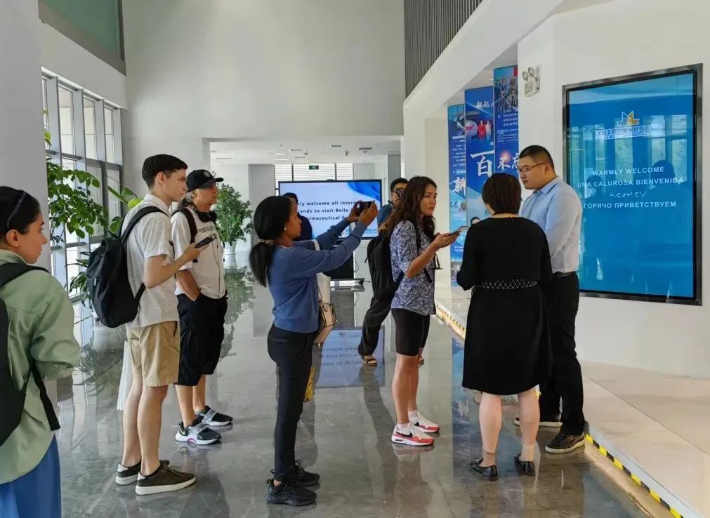 亚洲AV午夜成人片精品网站