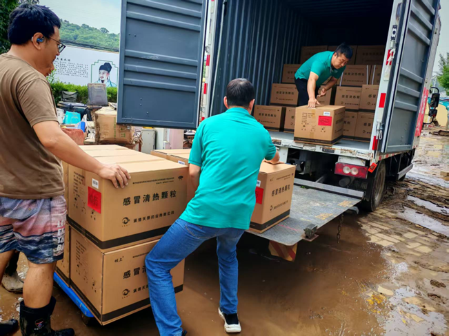 亚洲AV午夜成人片精品网站